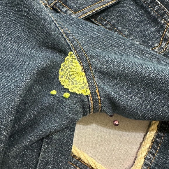 Disney - One of a Kind, Unique -
Item Name: (Tinkerbell) Fairy Jacket - Denim - Picture 7 of 15